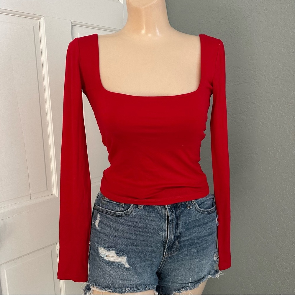 BERSHKA SQUARE NECK CROPPED LONG SLEEVE TOP - Picture 4 of 9